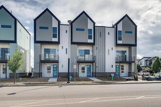 Building Photo - 6770 Raritan Dr
