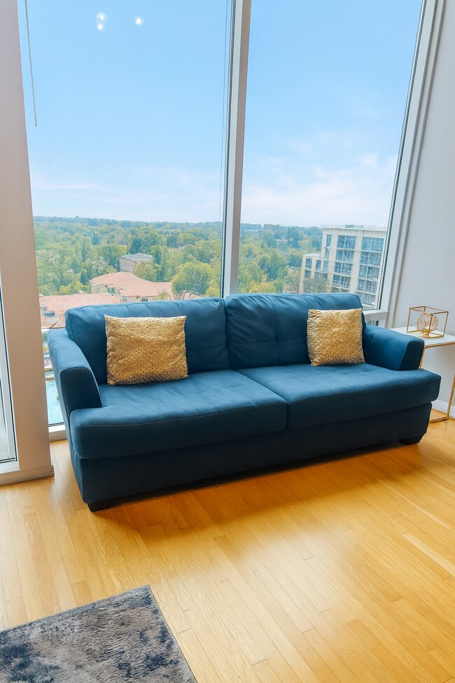 Photo - 943 Peachtree St NE Apartment