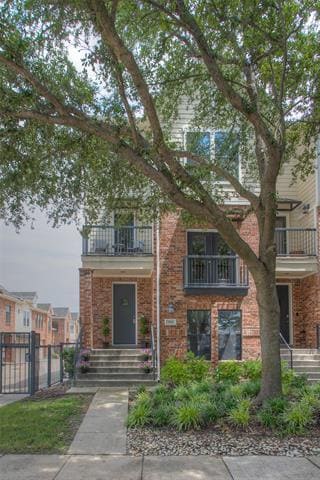 Primary Photo - 3801 Westridge Ave