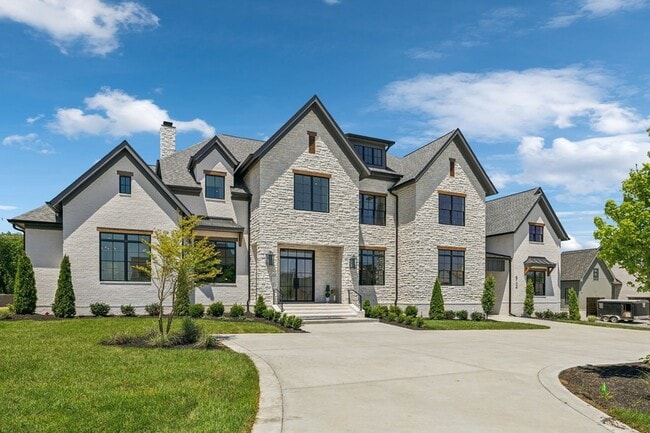Building Photo - 8104 Turning Pt Dr