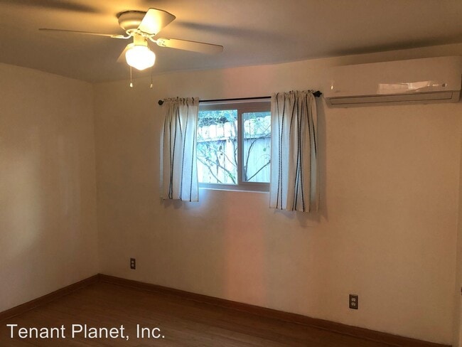 Building Photo - 1 br, 1 bath House - 3783 Swift Ave #3
