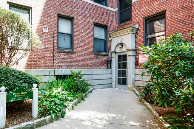 Foto del edificio - 116 Richbell Rd