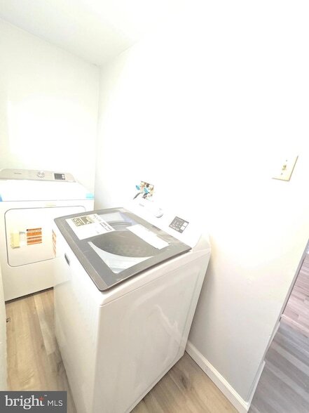 Foto del edificio - 1726 N Lindenwood St