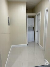 Building Photo - 630 NW 42nd Ave