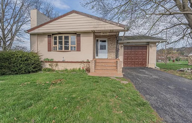 1433 Sullivan Trail, Easton, PA 18040 House Rental in Easton, PA