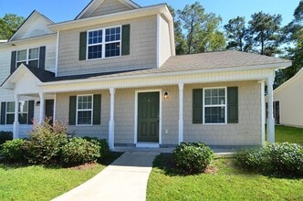 Building Photo - 1404 Old Folkstone Rd