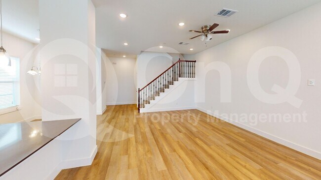 Photo - 309 Mule Deer Mews Townhome