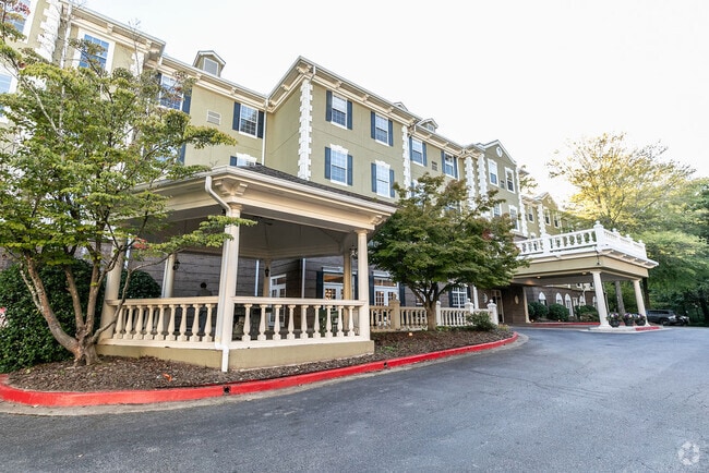 Building Photo - Buckhead Flats