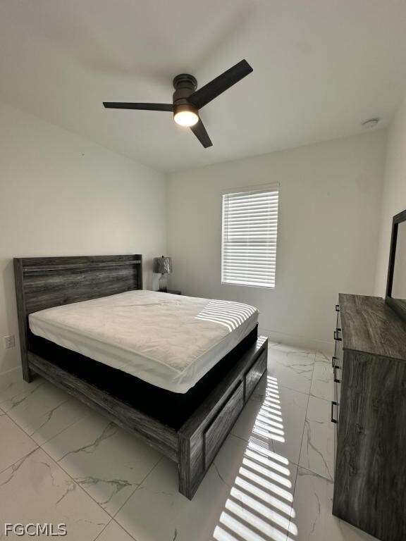 Foto del edificio - 325 Paulcrest Ave