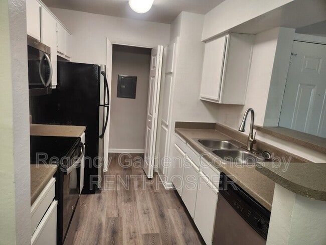 Photo - 5533 Chrishire Way Apartment