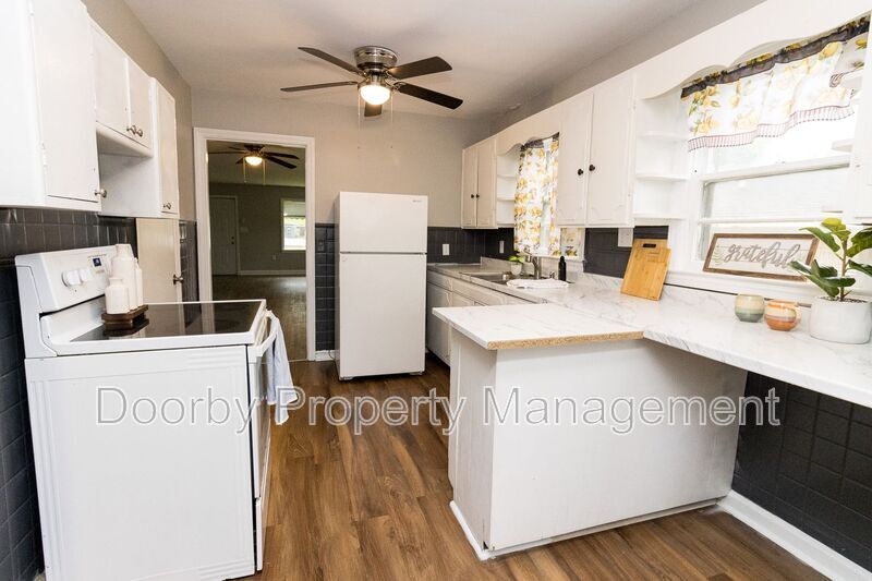 Foto principal - 2609 14th Ave