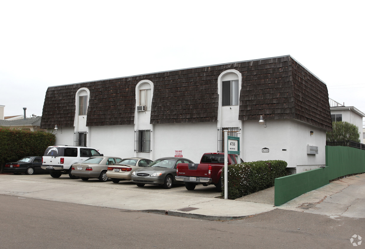 Primary Photo - Felton Street Apartments
