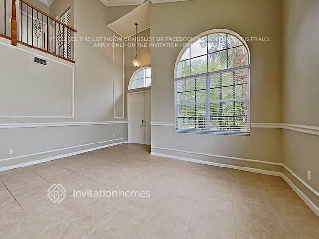 Building Photo - 2820 Shaughnessy Dr