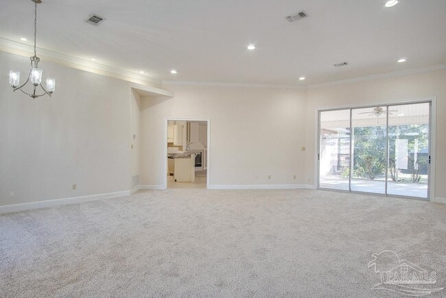 Building Photo - 3461 Oakmont Dr