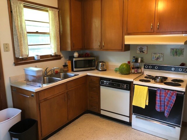 Foto del edificio - 1208 Grandview Dr