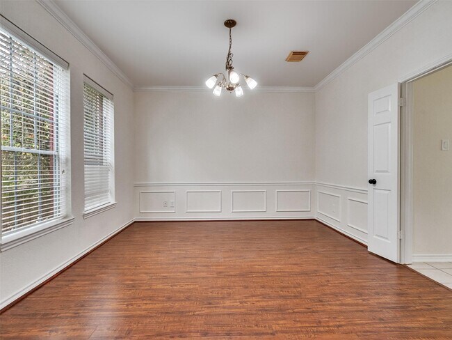 Foto del edificio - 4510 Chestnut Meadow Dr