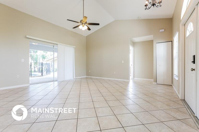 Foto principal - 1333 Roosevelt Dr