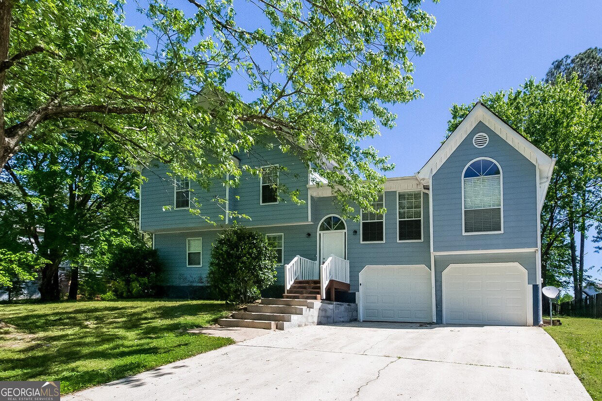 Foto principal - 2353 Loren Falls Ln SW