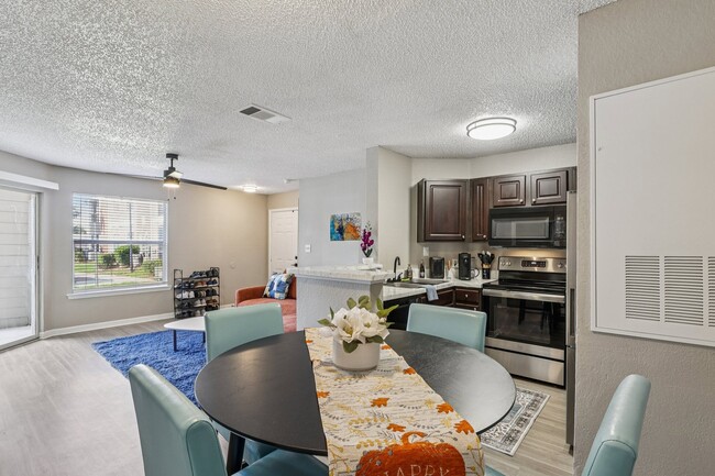Living Area - Laguna Place Apartments