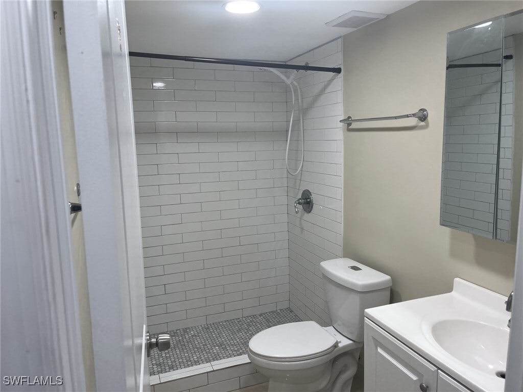 Foto del edificio - 608 Gerald Ave