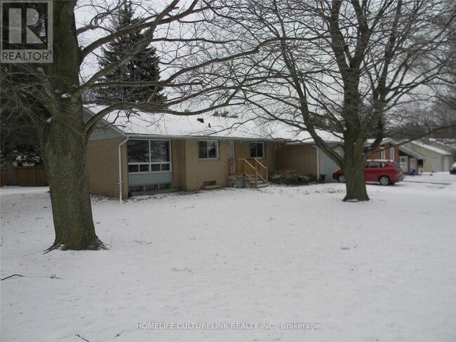Building Photo - 776 Grace St