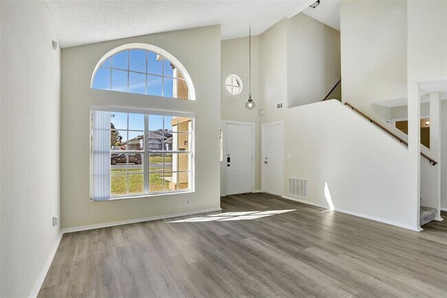 Foto del edificio - 123 Hidden Springs Cir