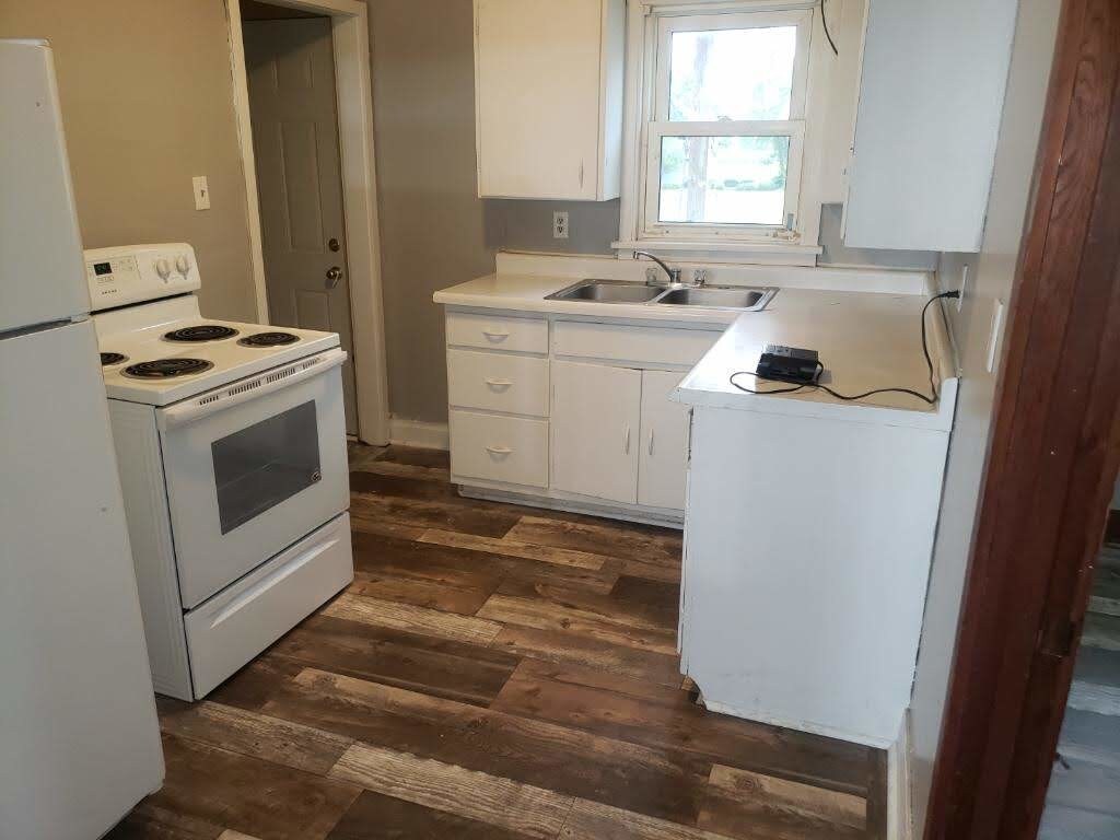 Foto principal - 315 220th St