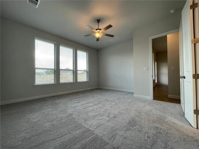 Building Photo - 1060 Creeks Edge Vw