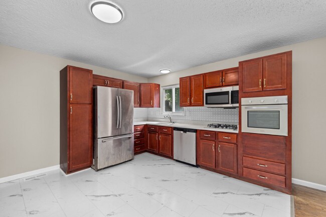 Building Photo - 6752 Foxbend Ct