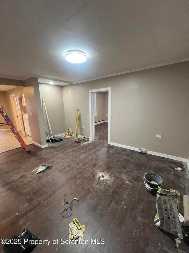 Building Photo - 129 S Blakely St