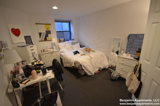 Foto del edificio - 486 Massachusetts Ave