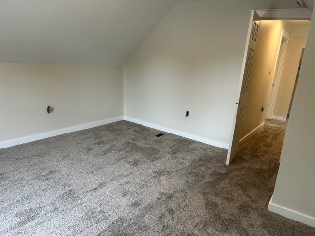 Building Photo - 635 E Unadilla St