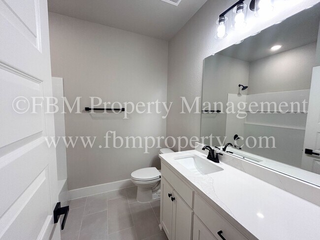 Foto del edificio - 933 Cooksey Ct