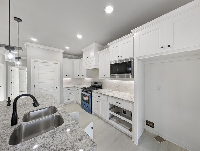 Foto del edificio - 257 Vicks Cir