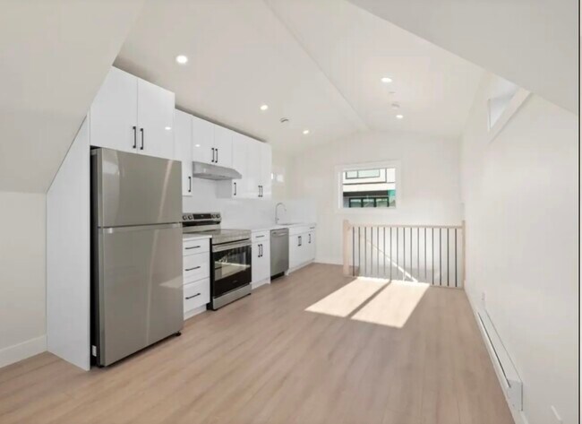 Photo du bâtiment - 528 56th Av E