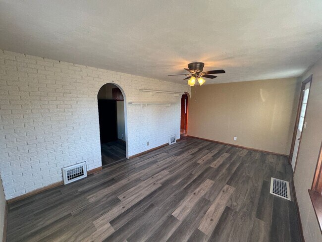 Foto del edificio - Cozy 2-Bedroom Home In a Peaceful Neighborhood!