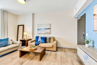 Building Photo - 777 N Ocean Dr