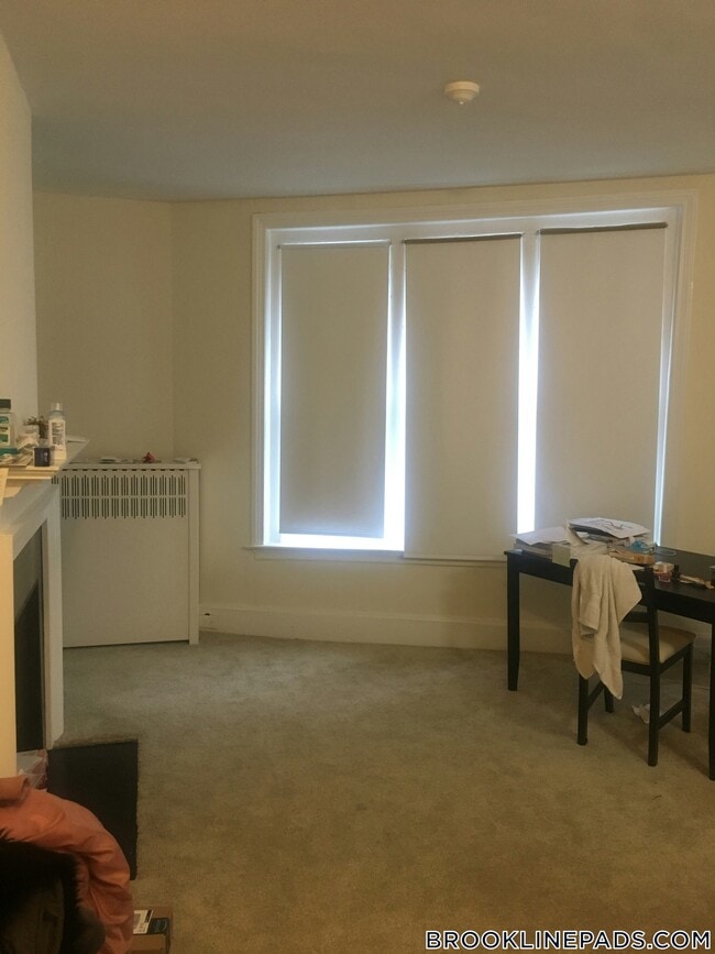 Foto del edificio - 1223 Beacon St