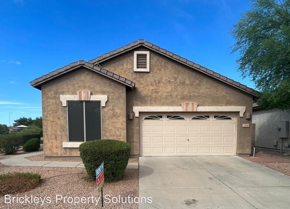 Foto principal - 3 br, 2 bath House - 2660 E Hulet Dr.