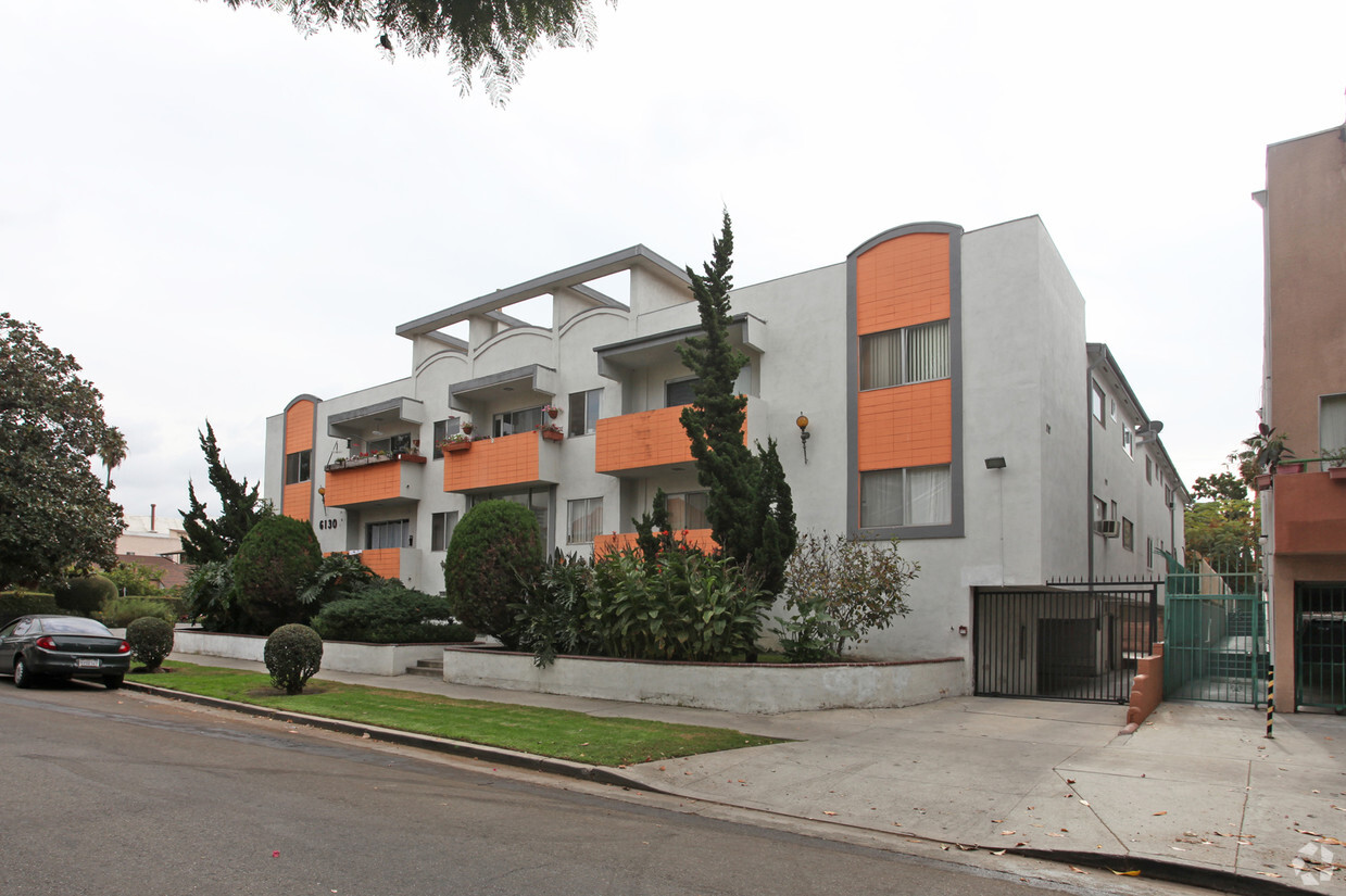 Primary Photo - 6130 Afton Pl