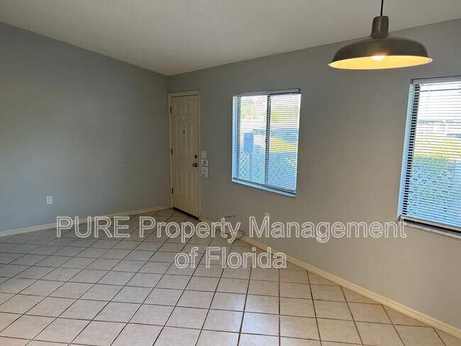 Foto del edificio - 3012 SE 5th Terrace