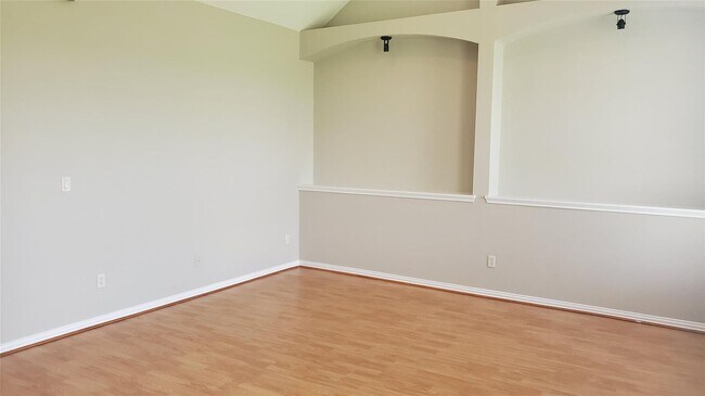 Foto del edificio - Single Family Home with Acreage