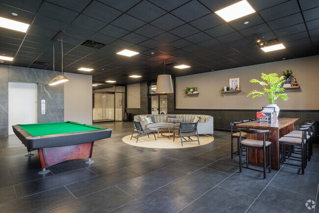 Lobby Photo - 215 Newark Pompton Tpke