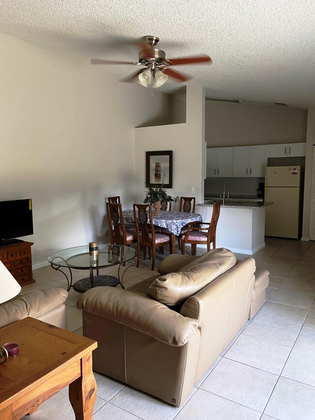 Building Photo - 14100 Wellington Trace