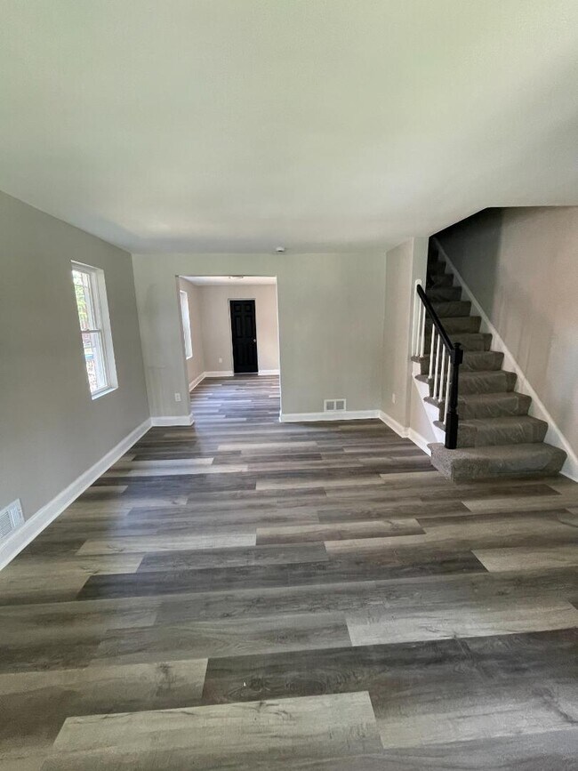 Foto del edificio - 1945 Frames Rd