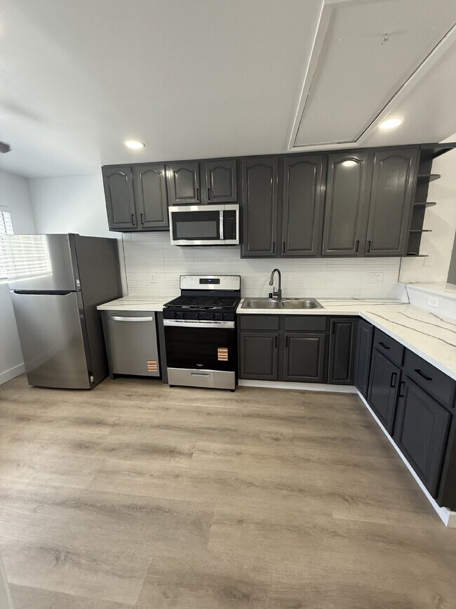 Building Photo - Beautifully Remodeled 2-Bedroom Home Near Downtown Livermore