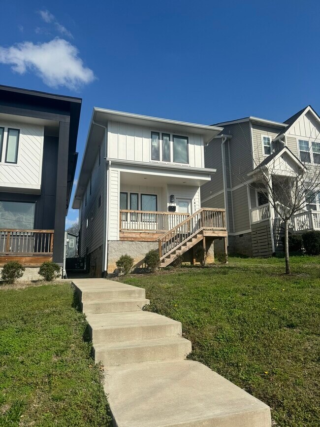 Foto del edificio - 1822 16th Ave N