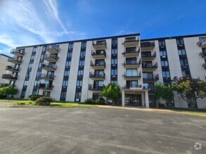 Building Photo - 9098 W Terrace Dr