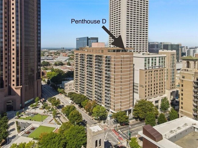 Building Photo - 620 Peachtree St NE
