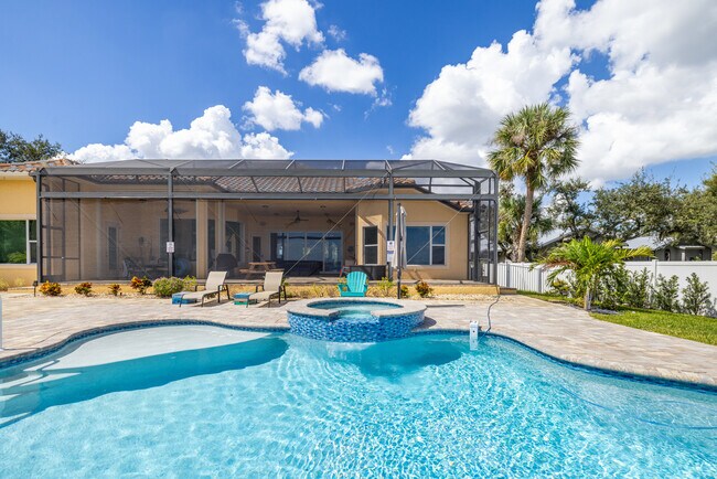 Foto del edificio - 4470 Northshore Dr